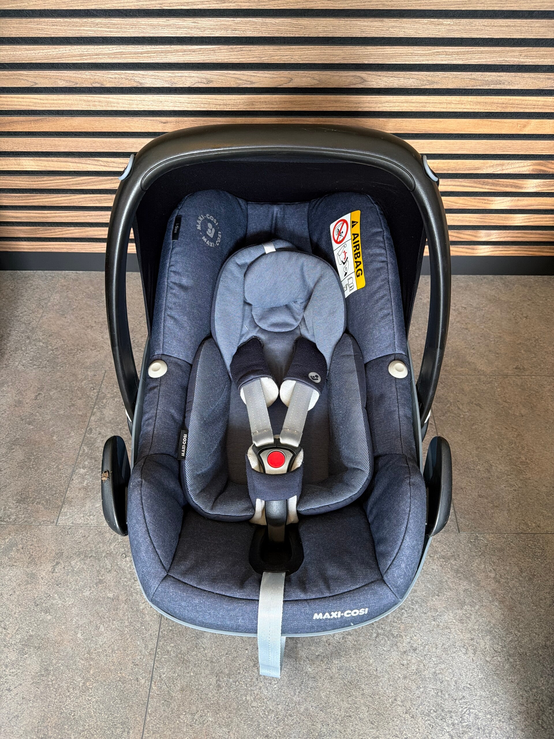 Maxi-Cosi Pebble Plus • Donkerblauw Gemêleerd • Refurbished