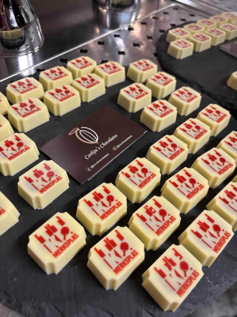 pralines-met-logo-ttkm-standard-0sa5f3.jpg
