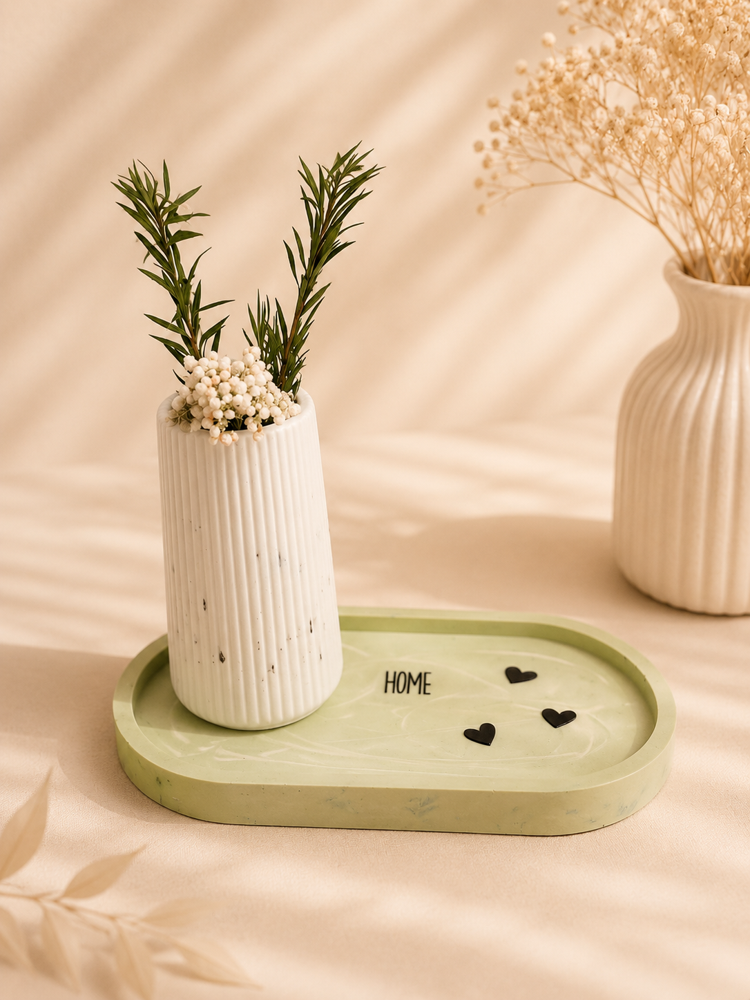 Untersetzer mit kleiner Deko-Vase