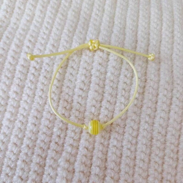 Bracelet enfant réglable, perle en résine