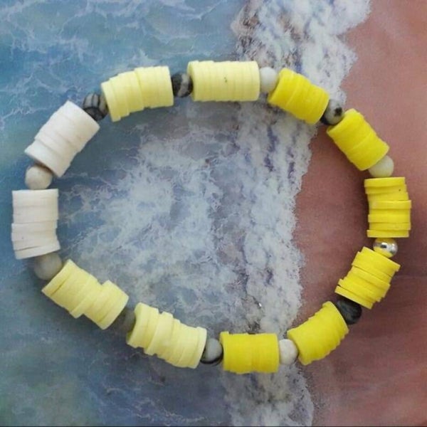 Bracelet perles Heishi et agate rayée