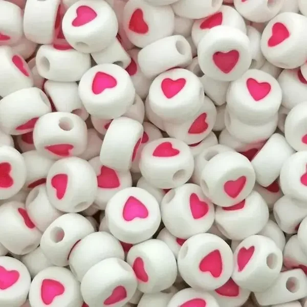 10 perles rondes acryliques coeur
