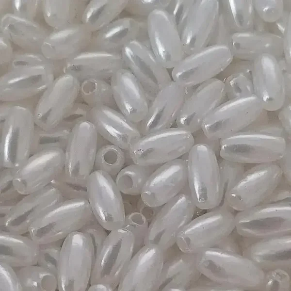 Perles acryliques imitation grain de riz blanc