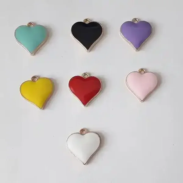 Pendentif cœur laiton doré et émail