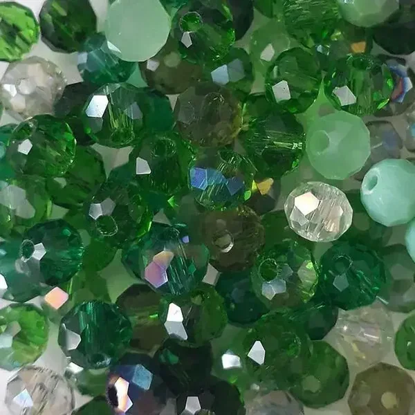 Perles en verre rondes aplaties, à facettes