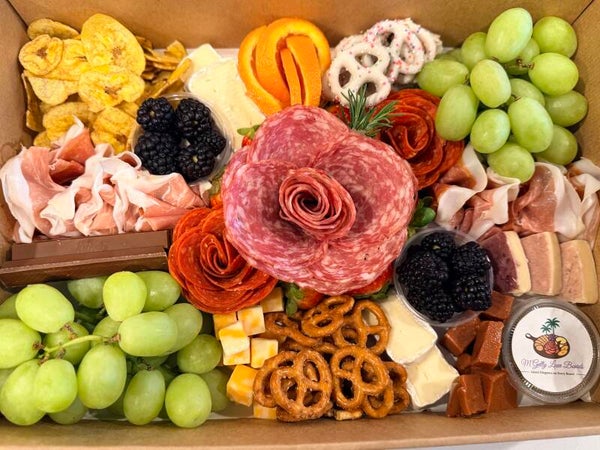 The Luxe Welcome Box