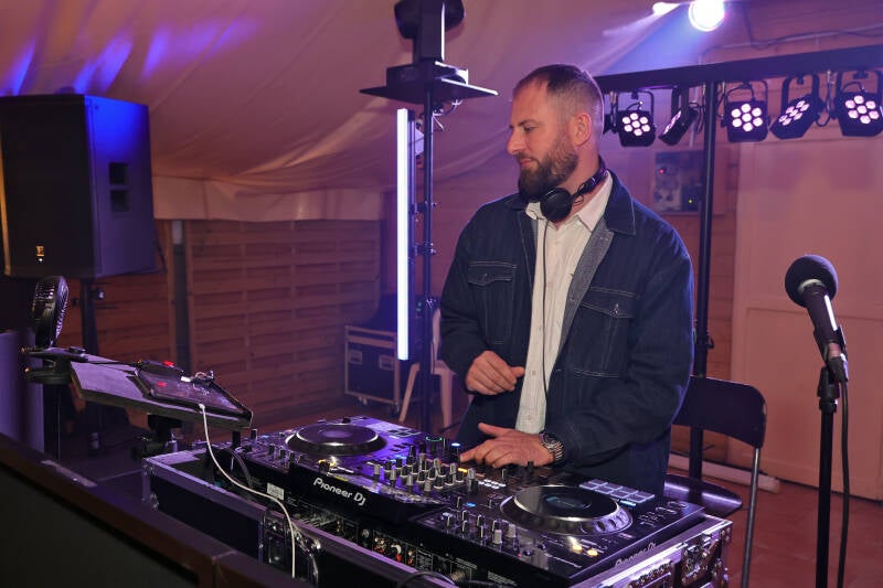 DJ mariage à Alençon dans l'Orne - SAWAT