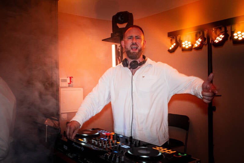 DJ mariage au Mans en Sarthe - SAWAT