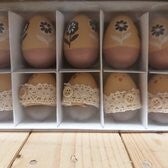 Eieren 6cm 2 assorti 12 stuks - Paaseieren - Decoratie - Pasen EAN:  8714887215694 Feestdecoratie