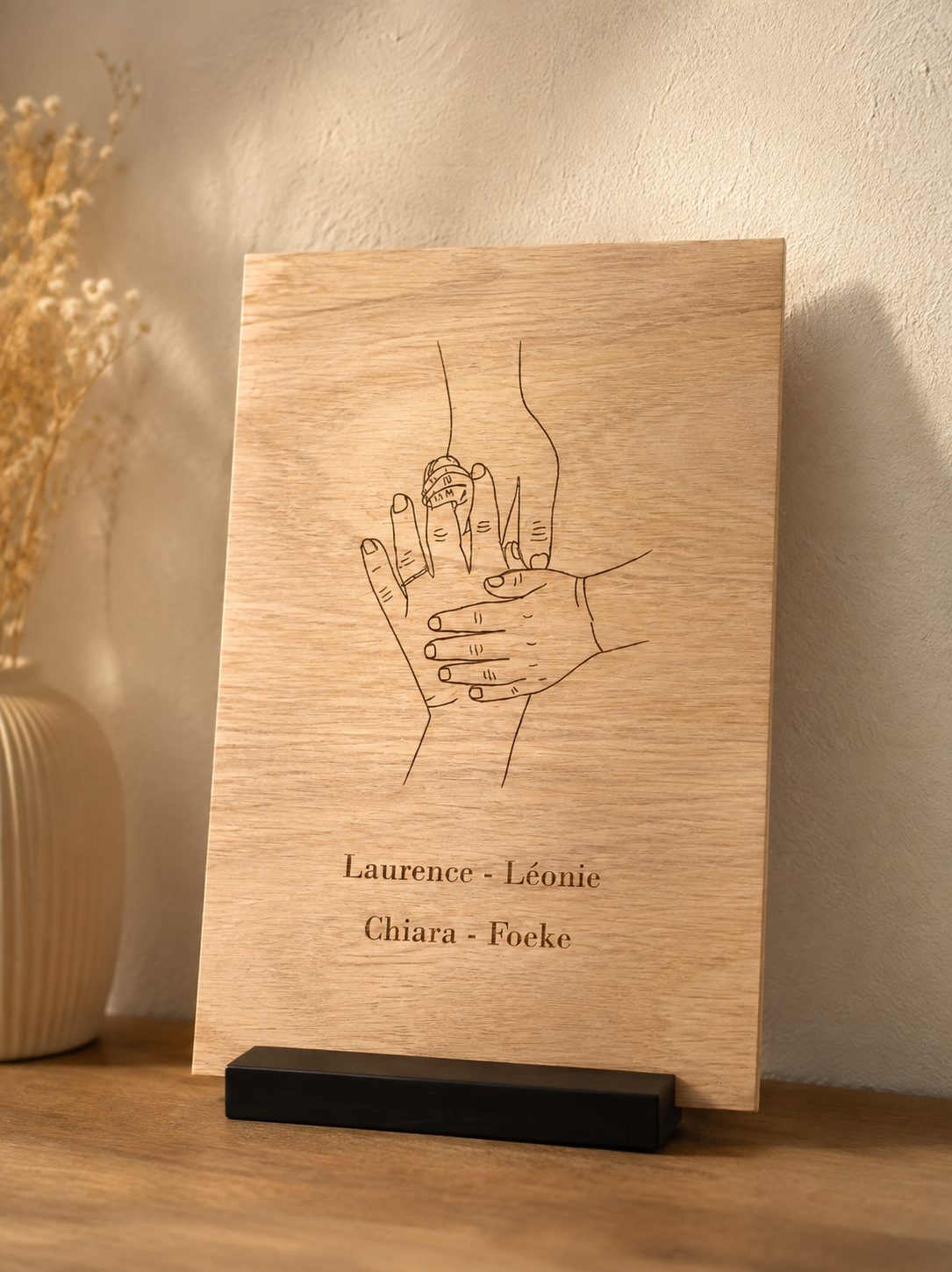 Lijntekening gegraveerd op hout