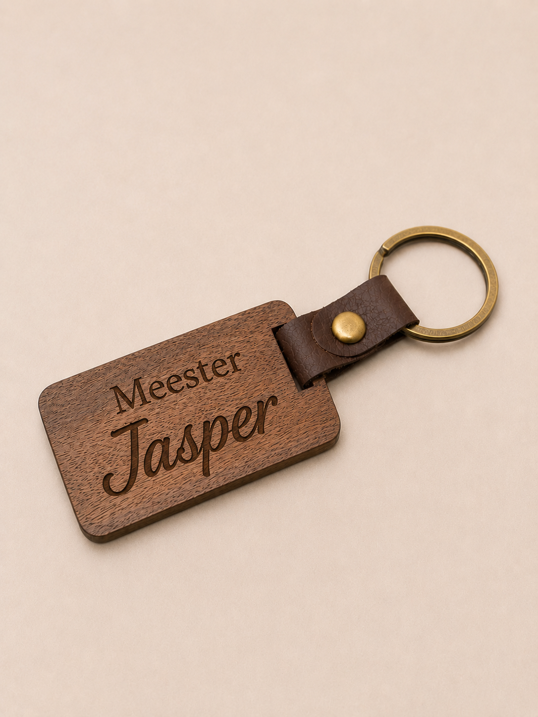 Gepersonaliseerde donker houten sleutelhanger