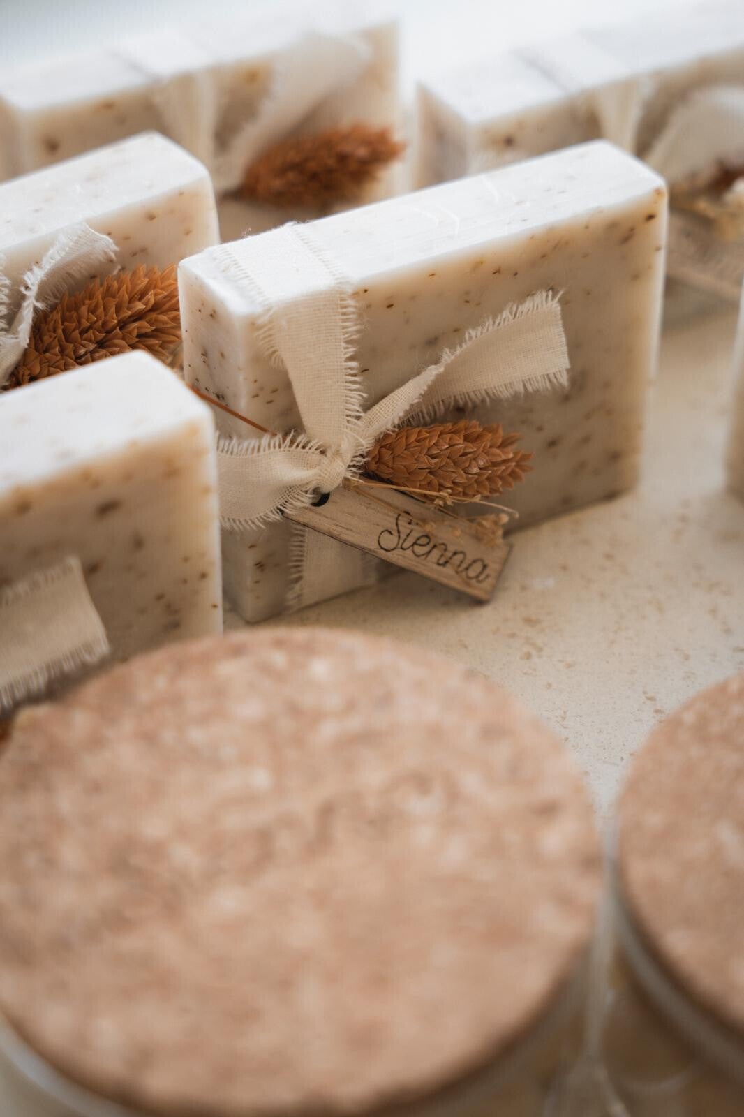 soapbar offwhite gespikkeld