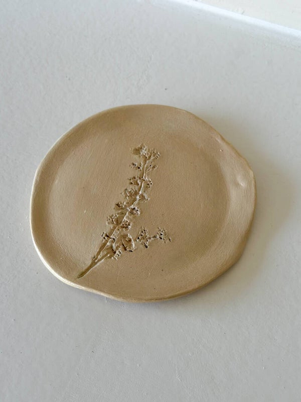 handgemaakt schaaltje klei -  beige