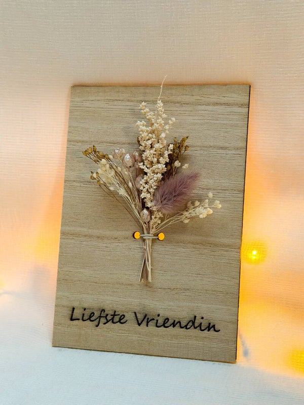 Houten kaartje ‘Liefste vriendin’