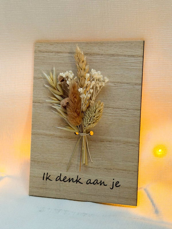 Houten kaartje ‘ik denk aan je’