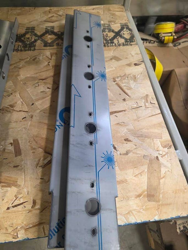 Peterbuilt Air Cleaner Bracket
