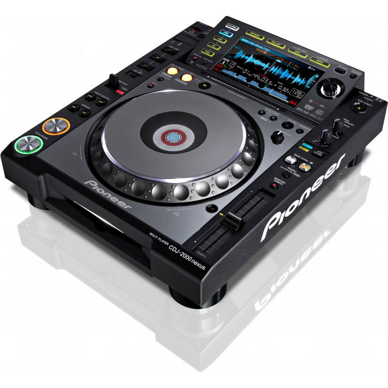 pioneer_cdj-2000nexus_media_speler_angle-ezgif-com-avif-to-jpg-converter-standard-zfptg2.jpg