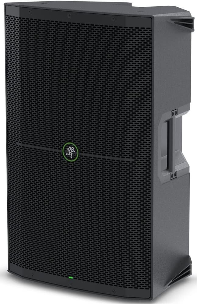 Huur Mackie 215
