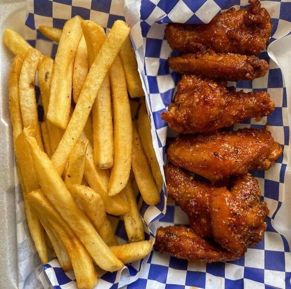 Naked Wings&Fries