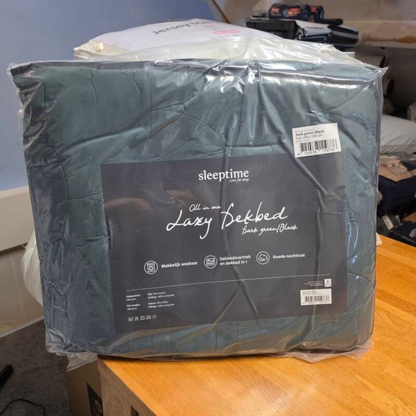 Lazy Dekbed Darkgreen/Black 200x200 cm