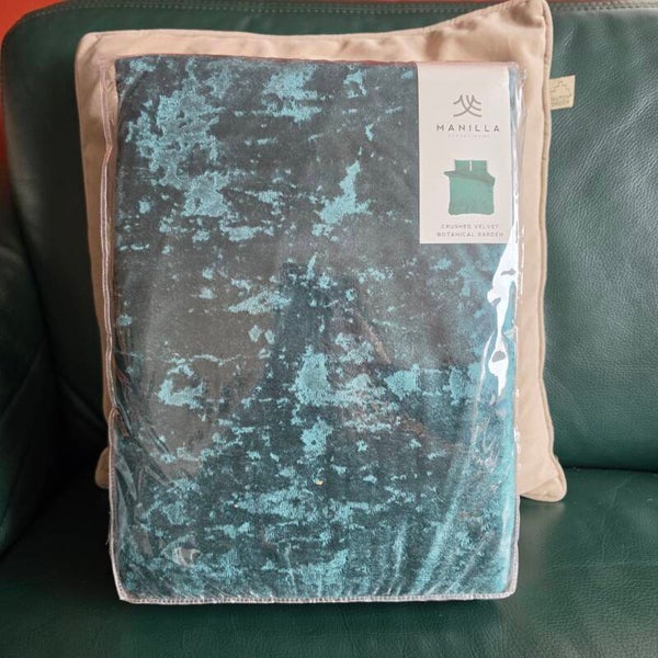 Manilla Crushed Velvet Botanical Garden Dekbedovertrek – 240x200 cm