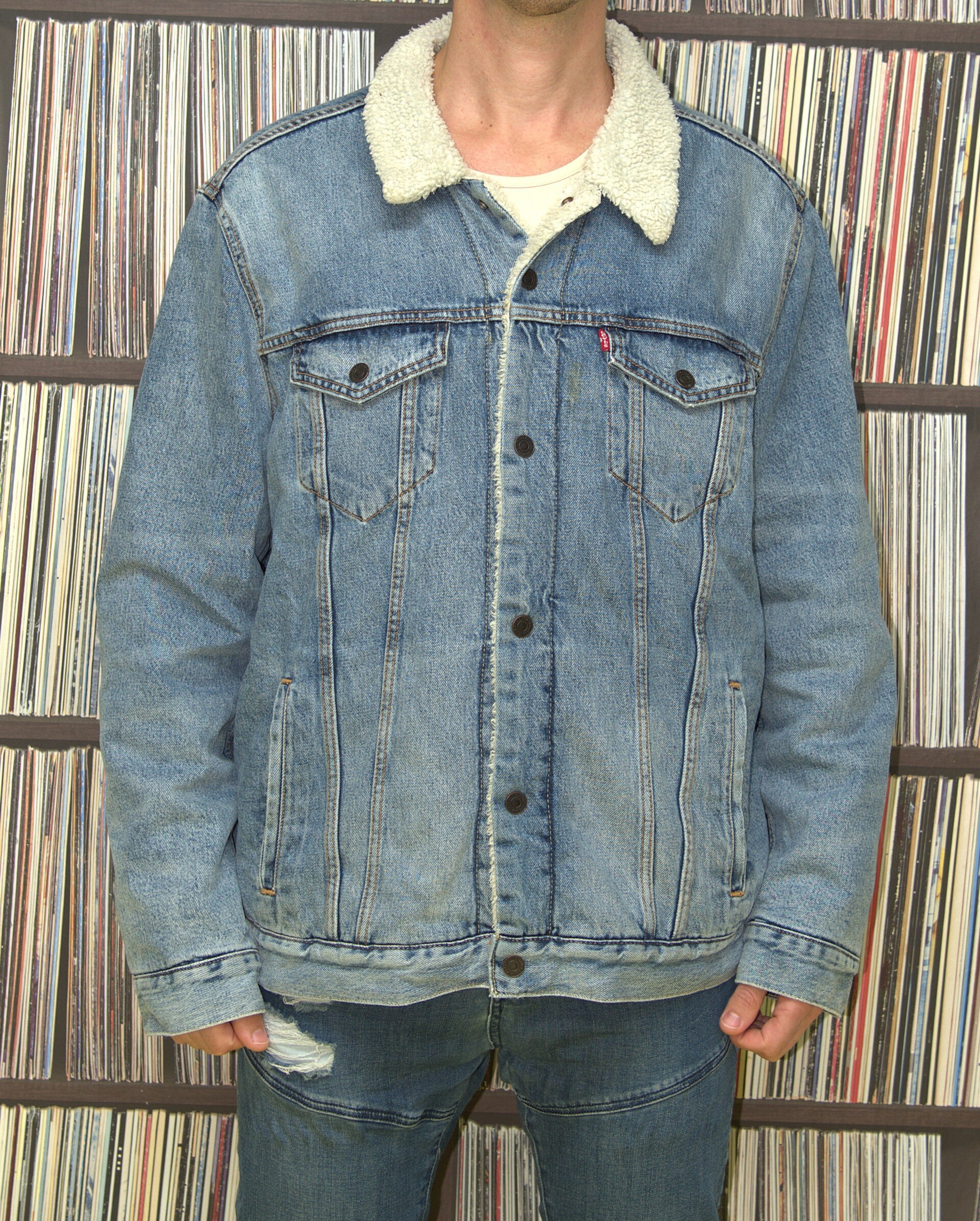 Lichtblauwe sherpa jas met drukkknopen [Levi's]