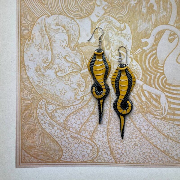 Vintage Cobra Oorbellen