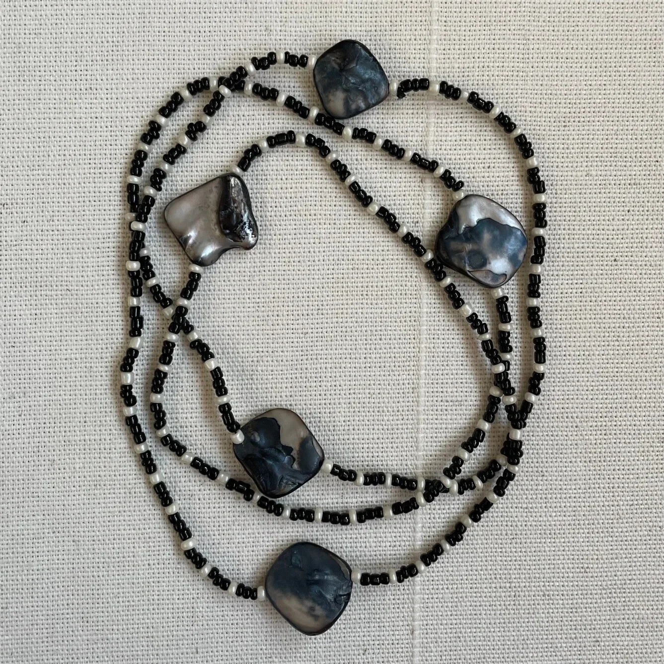 Ketting Met Parelmoer Kralen