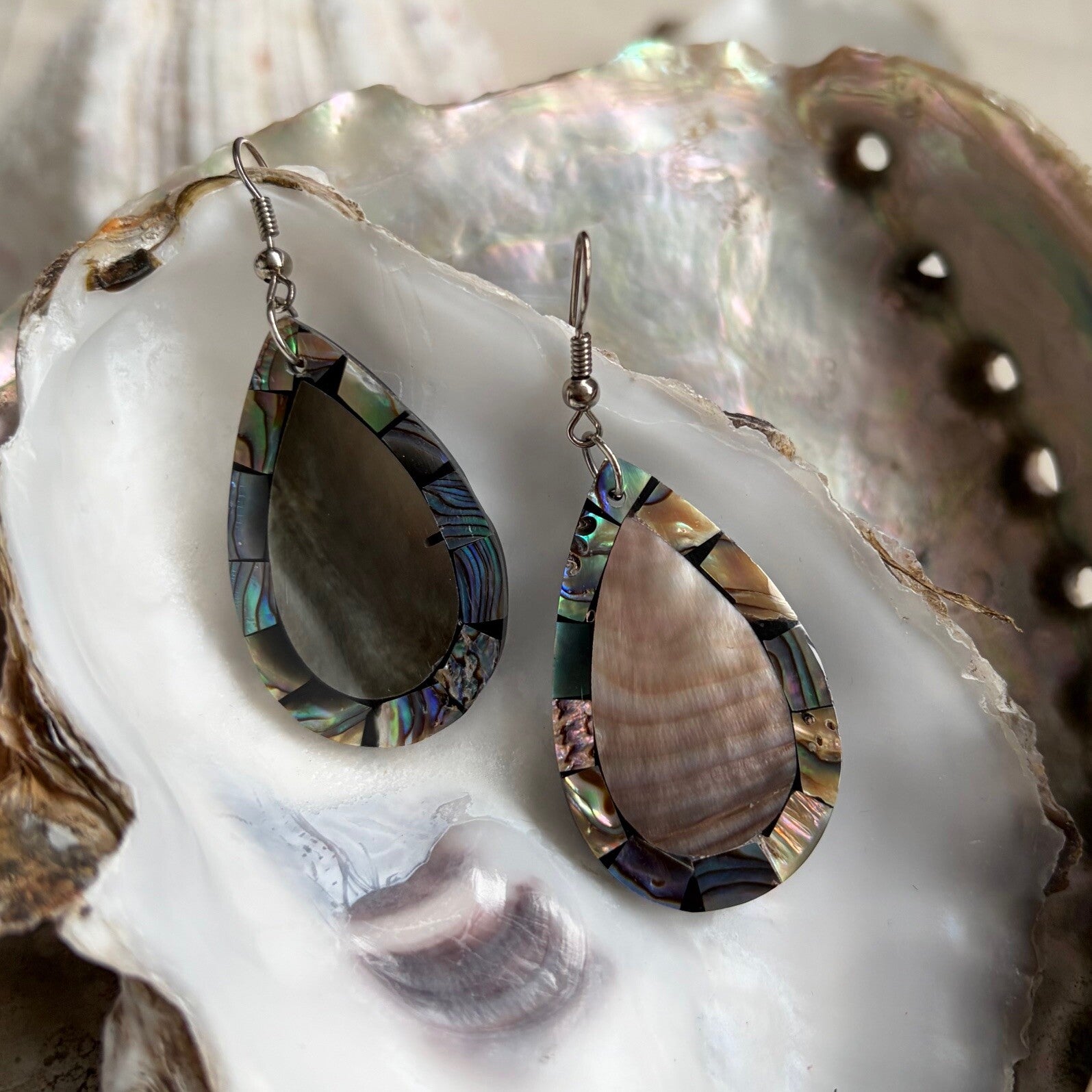 Vintage Parelmoer Oorbellen Met Abalone Mozaïek