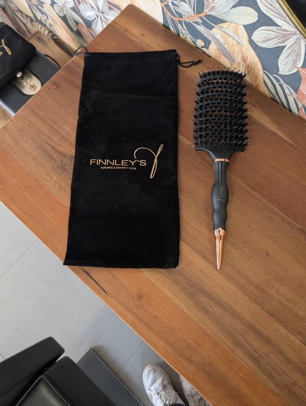 Detangle Brush