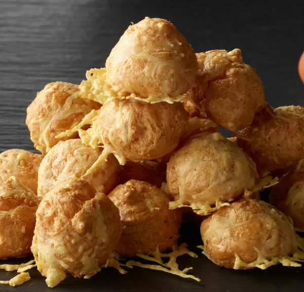 Mini gougères au fromage Comté AOP – Box de 60 pièces