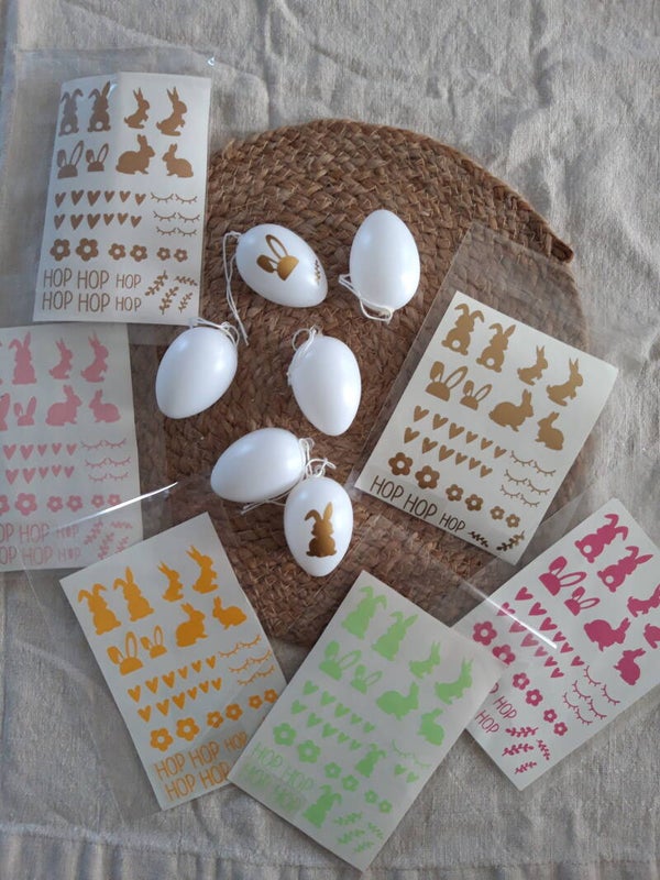 Set van 8 eitjes en stickervel