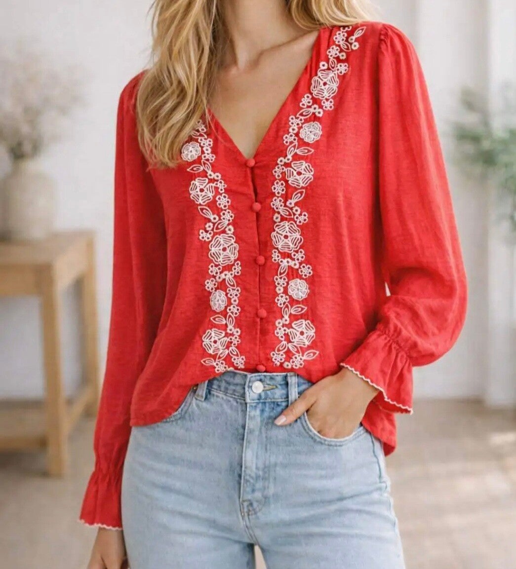 Plus-size blouse met borduursel van bloemen