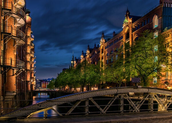 Hamburg. Frühling in der Speicherstadt / 99