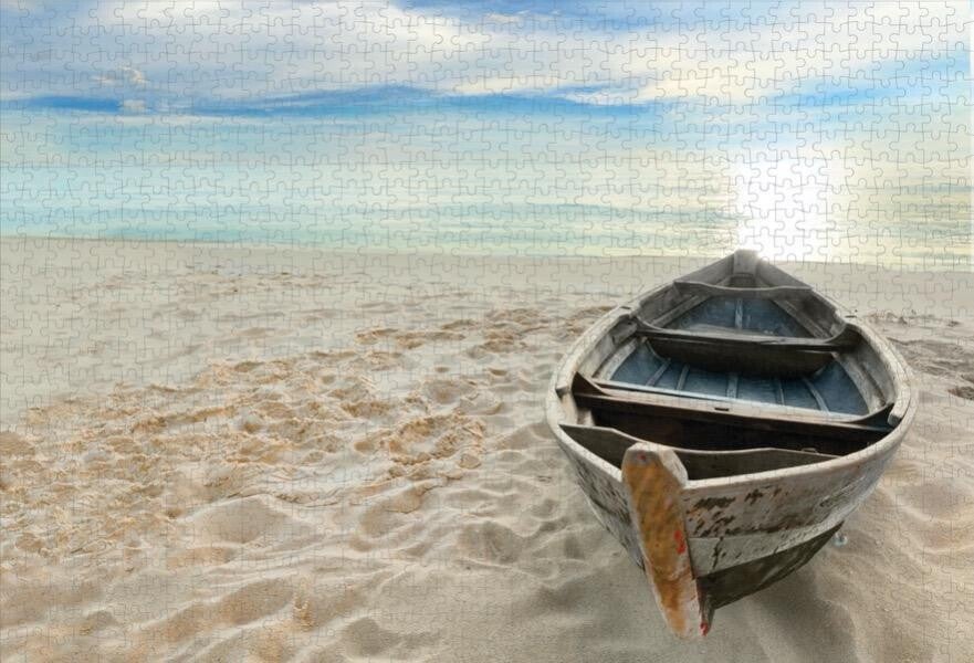 Boat on Beach / 1000 (PH)