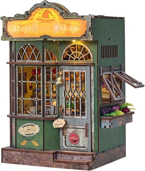 MW: Magic Shop