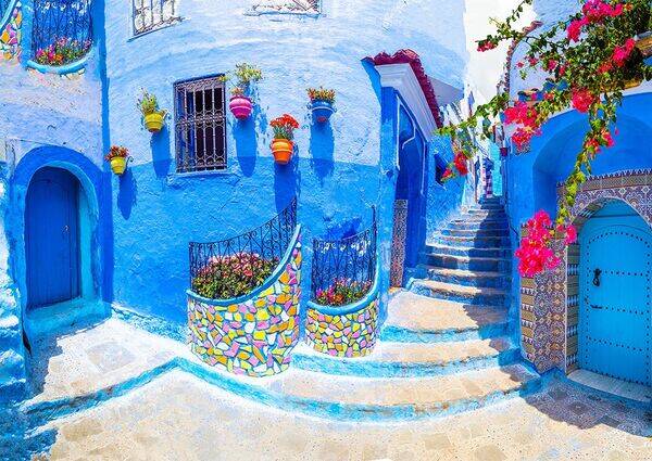 Turquoise Street in Chefchaouen, Marokko