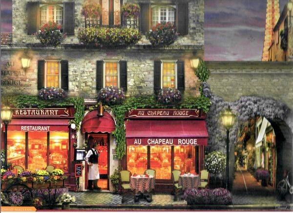 Maclean: The Red Hat Restaurant Paris