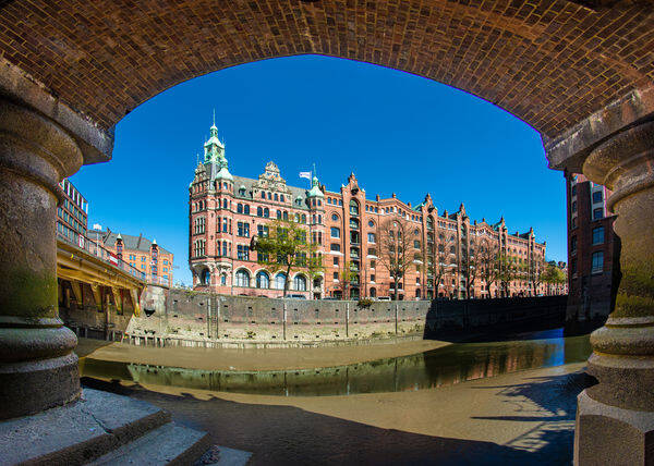 Hamburg. Speicherstadt / 1000