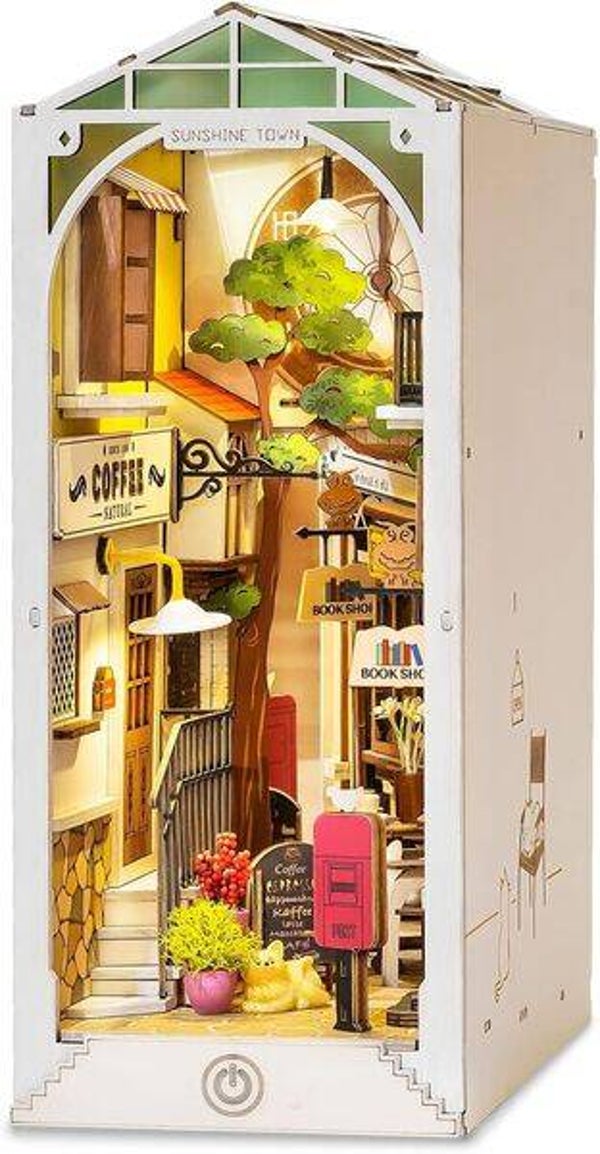 Booknook: Sunshine Town