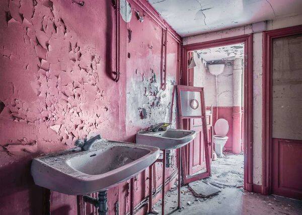 Lost Places: Pink Dreams / 1000