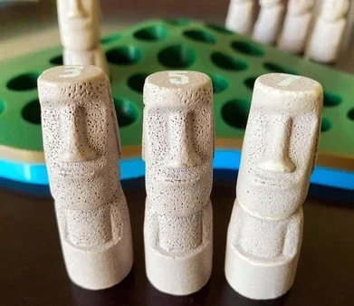Vierer Reihe: Sneaky Statues (UG)