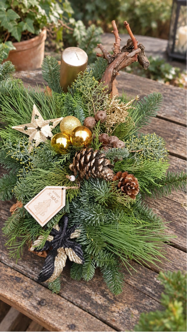 Kerststuk met Kaars