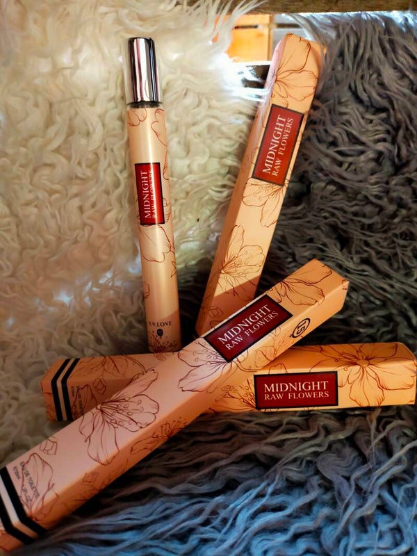 Midnight raw flowers
