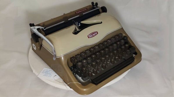 Triumph Gabriele von 1958 Schreibmaschine