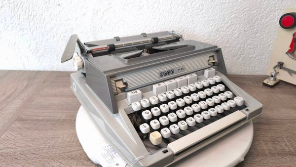 Japy P.91 / Hermes 3000 (3. Generation) von 1972 Schreibmaschine