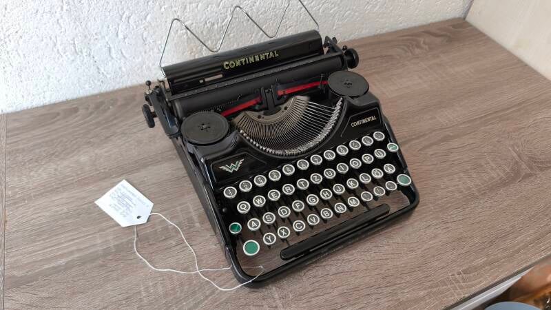 Continental Portable 2 von 1944 - Wehrmacht - Schreibmaschine