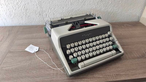 Olympia SM7 von 1961 Schreibmaschine #1830890
