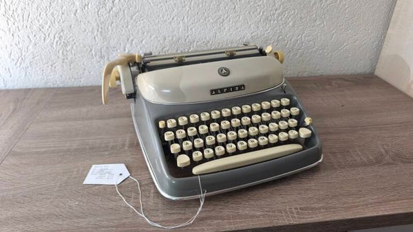 Alpina SK24 von 1961 Schreibmaschine #223254