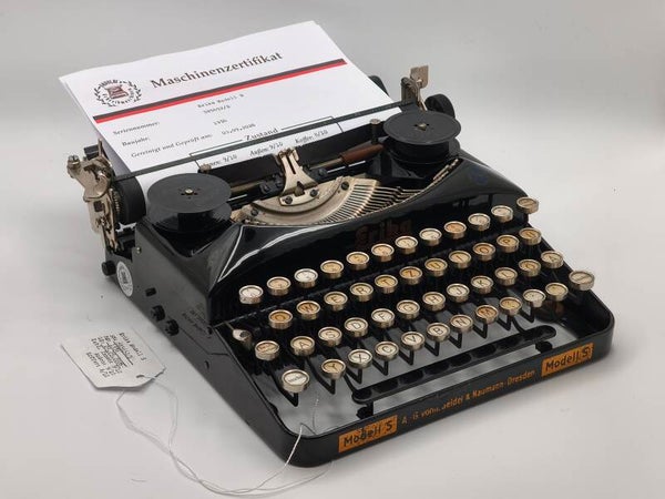 Erika Modell S von 1936 Schreibmaschine #585652/S